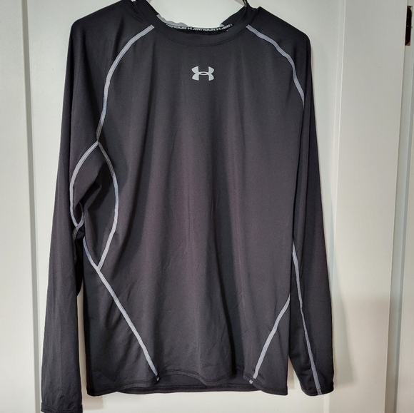 Under Armour Sport Shirt Size 2XL - Picture 2 of 4